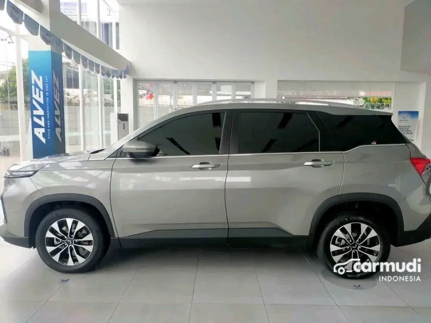 2023 Wuling Almaz RS Pro Wagon