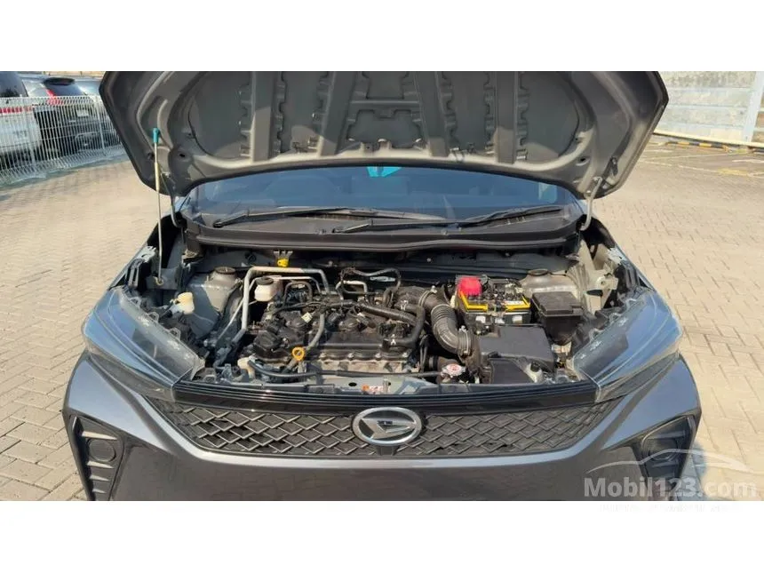 2022 Daihatsu Xenia X MPV