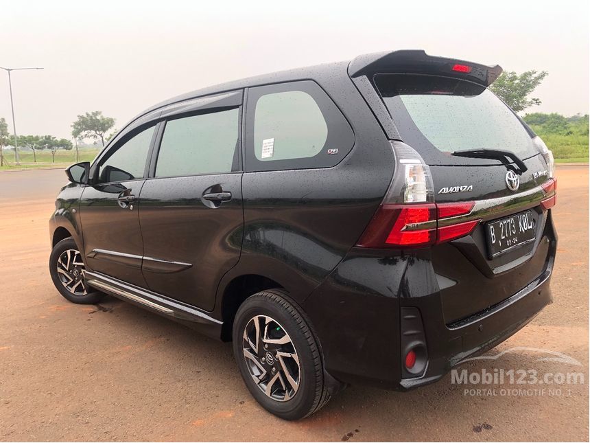 Jual Mobil  Toyota Avanza  2021 Veloz  1 5 di DKI Jakarta  