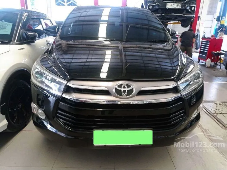 Jual Mobil Toyota Kijang Innova 2019 V 2.0 di Banten Automatic MPV Hitam Rp 282.000.000