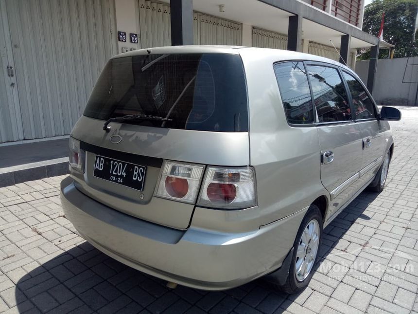  Kia Carens 2 Jogja