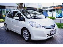 2012 Honda Jazz 1.3 (ปี 08-14) Hybrid Hatchback AT