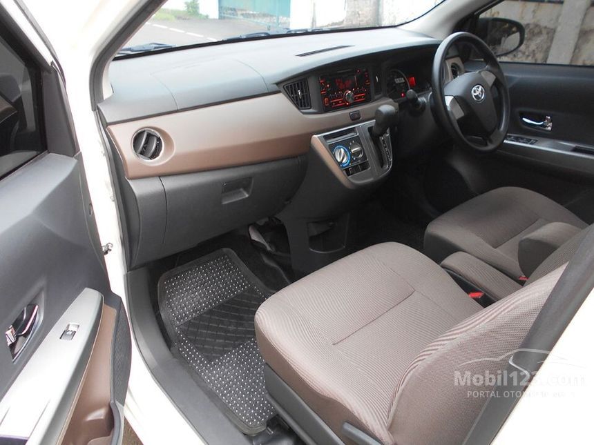 Jual Mobil Toyota Calya 2018 G 1.2 di DKI Jakarta Automatic MPV Putih