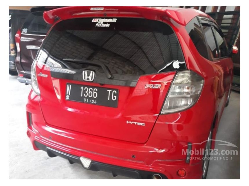 Jual Mobil  Honda  Jazz  2013  RS  1 5 di Jawa Timur Automatic 