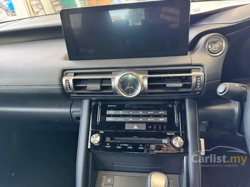 2021 Lexus IS 300 F Sport Sedan