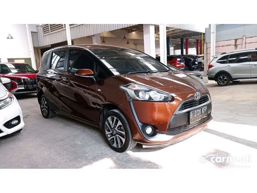 2017 Toyota Sienta V MPV