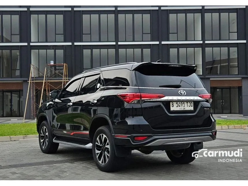 2018 Toyota Fortuner VRZ TRD 4X2 SUV