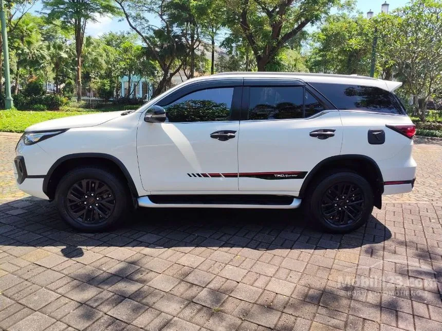 2019 Toyota Fortuner VRZ TRD 4X2 SUV
