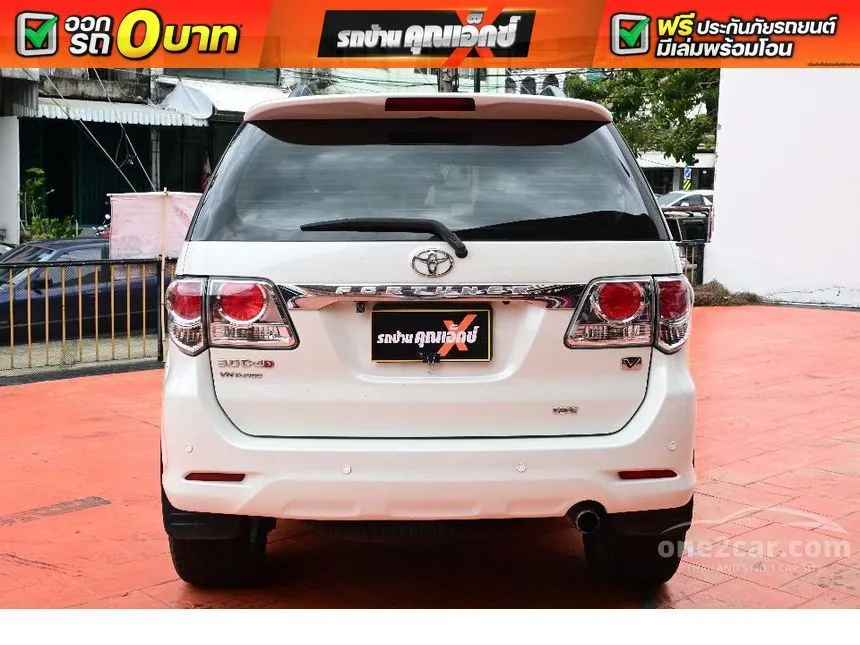 2015 Toyota FORTUNER V SUV