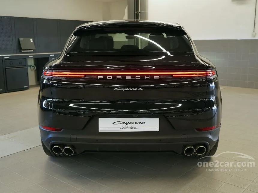 2026 Porsche CAYENNE S E-Hybrid Coupe