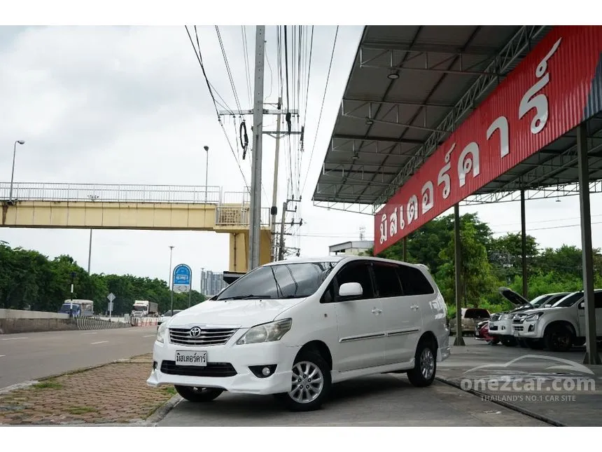 2012 Toyota INNOVA G Wagon