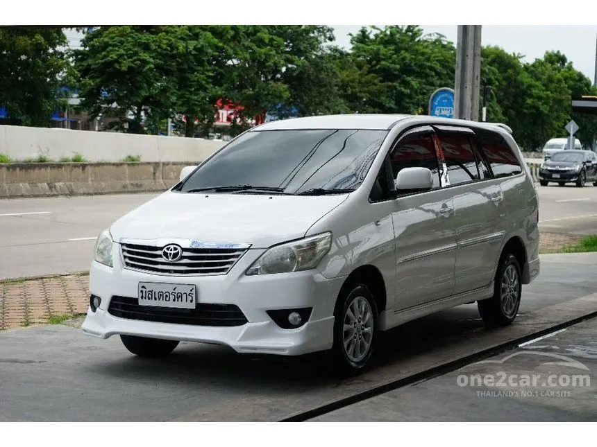 2012 Toyota INNOVA G Wagon