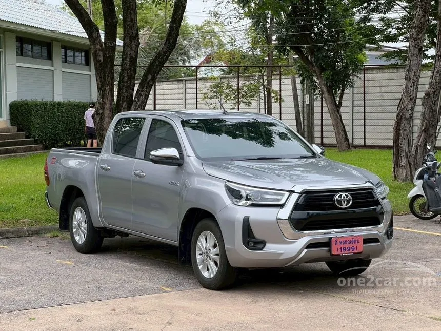2022 Toyota HILUX REVO Z Edition Mid Double Cab Pickup