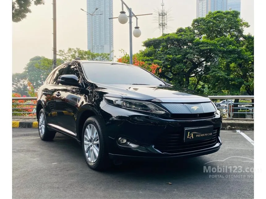 2015 Toyota Harrier SUV