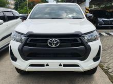 Ready 2021 Toyota Hilux Double Cabin 2,4 E Pick-up