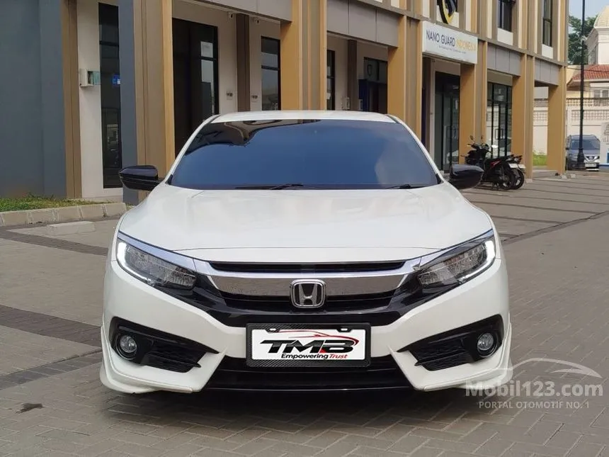 2016 Honda Civic ES Sedan