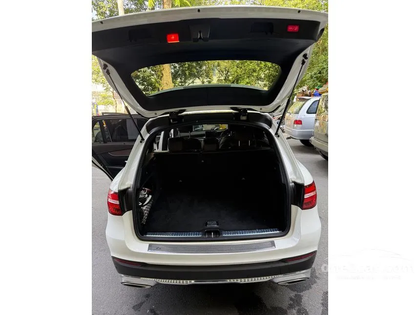 2019 Mercedes-Benz GLC250 4MATIC AMG Plus Coupe