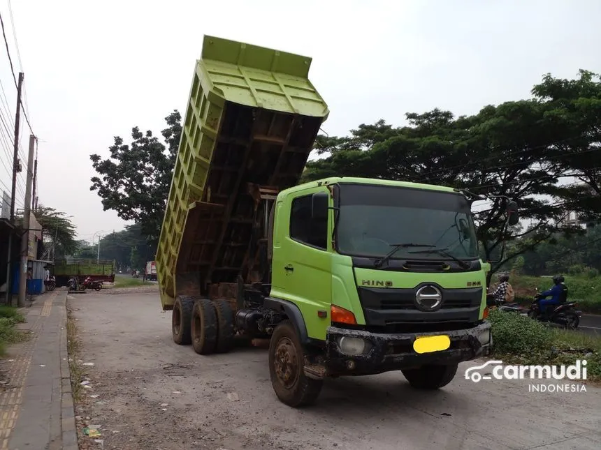 2018 Hino FM SERIES Trucks