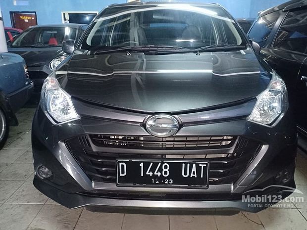 Daihatsu Sigra Mobil bekas dijual di Bandung Jawa-barat 