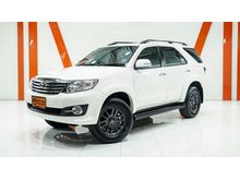 2015 Toyota Fortuner 2.7 (ปี 12-15) V SUV AT