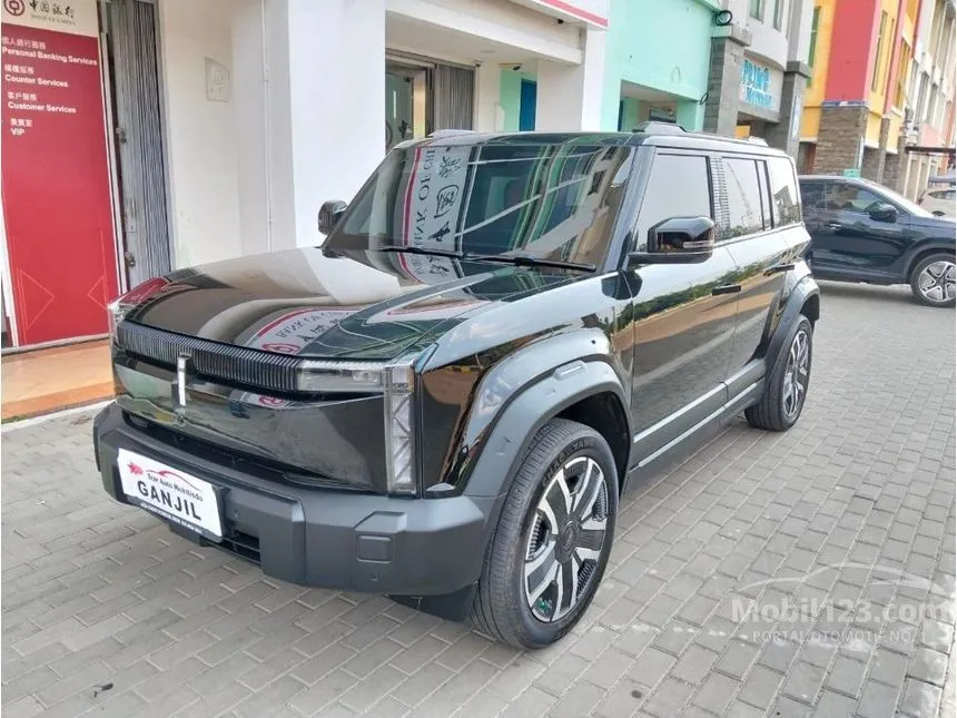 2025 Chery Omoda J6 EV IWD Phantom Edition SUV