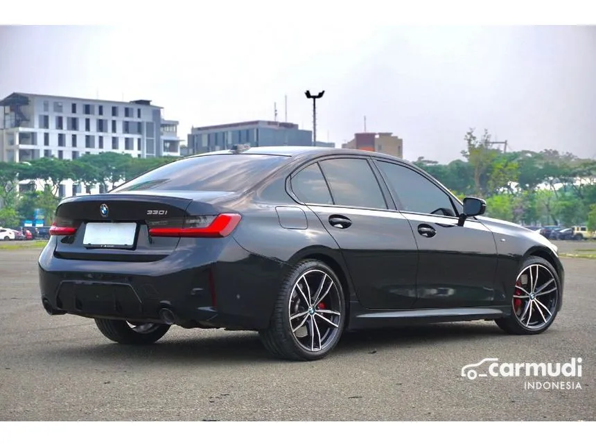 2023 BMW 330i M Sport Pro Sedan