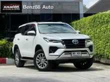 2021 Toyota FORTUNER 2.4 (ปี 15-25) V SUV