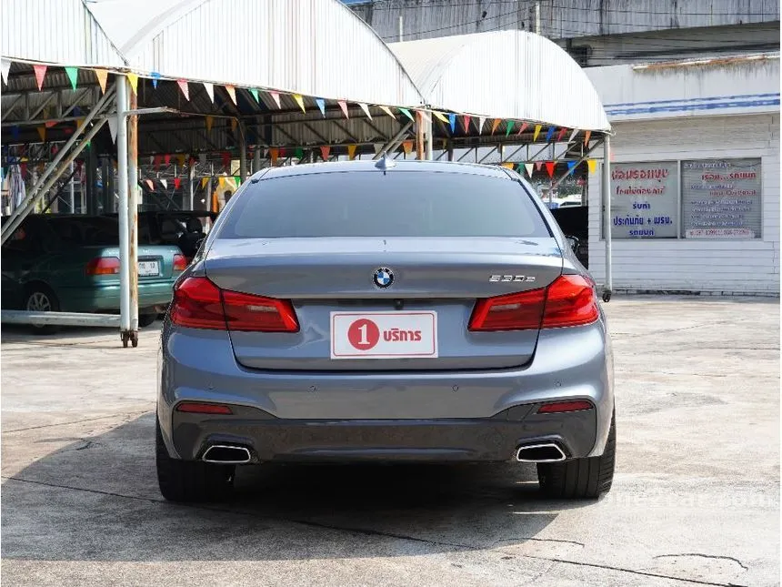 2020 BMW 530e M Sport Sedan