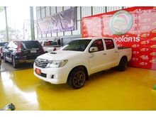 2013 Toyota Hilux Vigo 2.5 CHAMP DOUBLE CAB (ปี 11-15) E Pickup MT