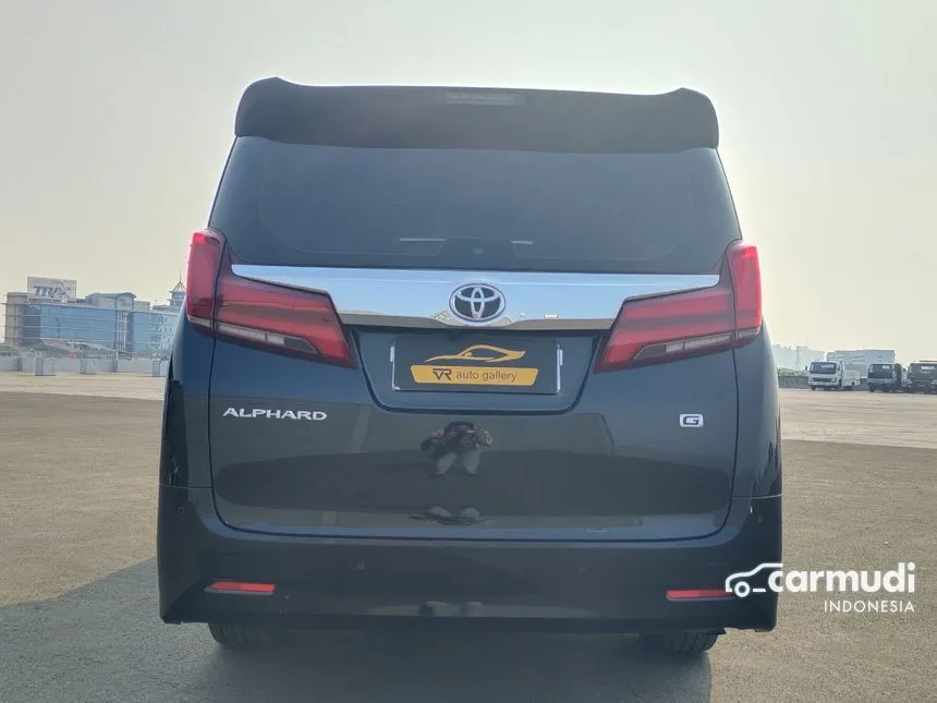 2022 Toyota Alphard G Van Wagon