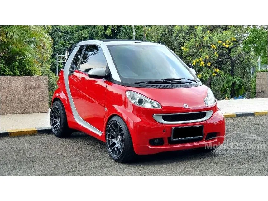 2011 smart fortwo Passion Cabriolet