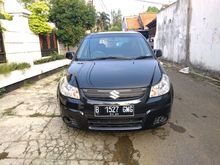 (TDP 12 jt / 2,4 X 47) 2009 Suzuki SX4 Manual