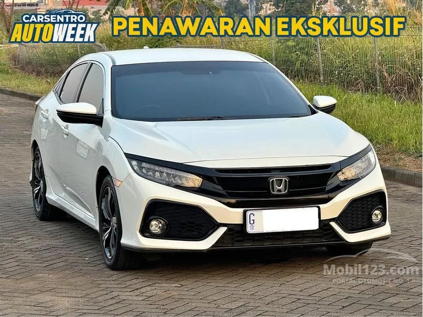 Jual Mobil Honda Civic 2018 E 1.5 di Jawa Tengah Automatic Hatchback Putih Rp 365.000.000
