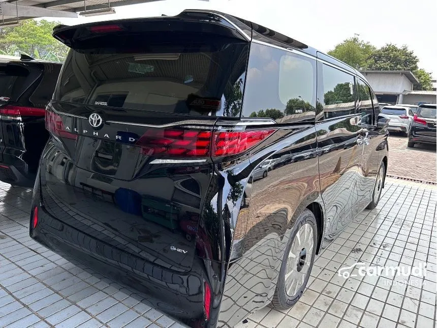 2024 Toyota Alphard HEV MPV