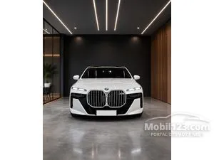 2024 BMW 735i 3.0 M Sport Sedan