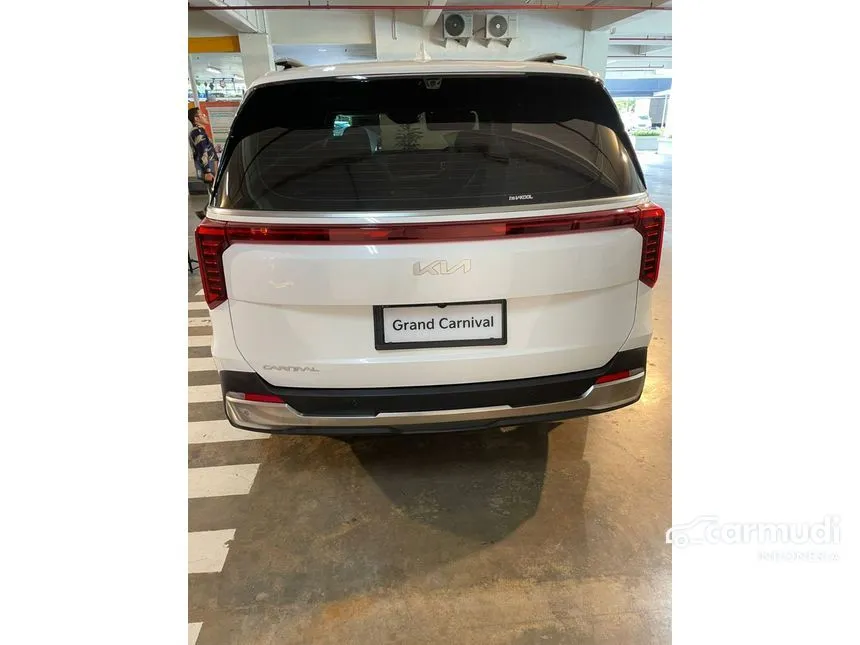 2024 KIA Grand Carnival Premiere MPV