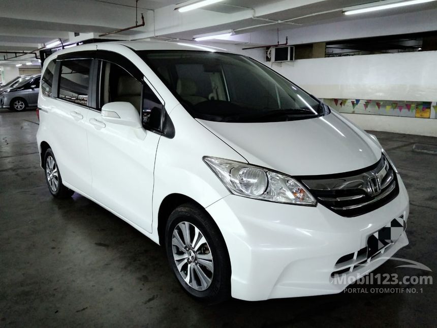 Honda freed 2013