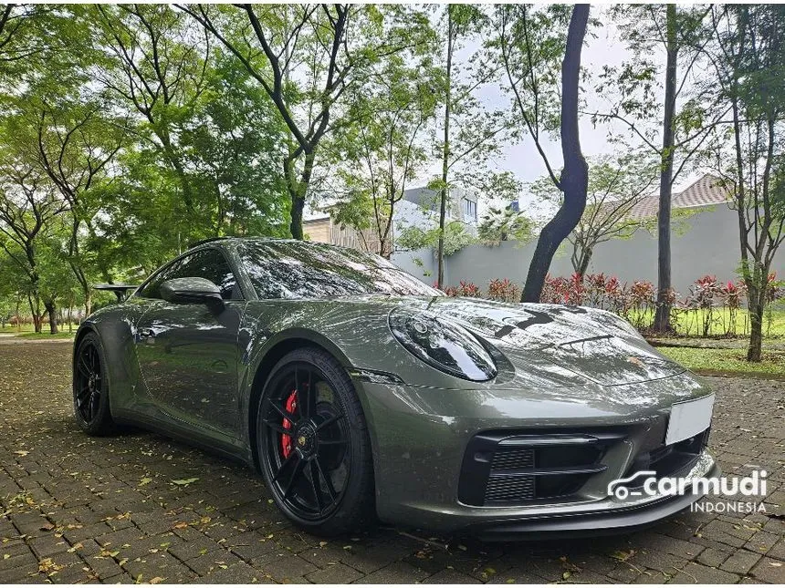 2022 Porsche 911 Carrera GTS Coupe