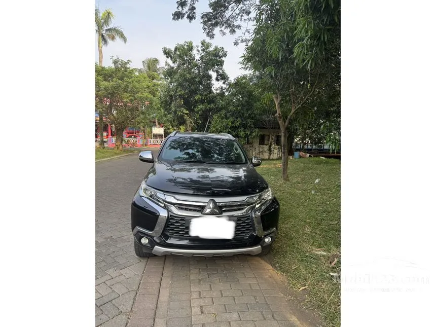 2016 Mitsubishi Pajero Sport Dakar 4X2 SUV