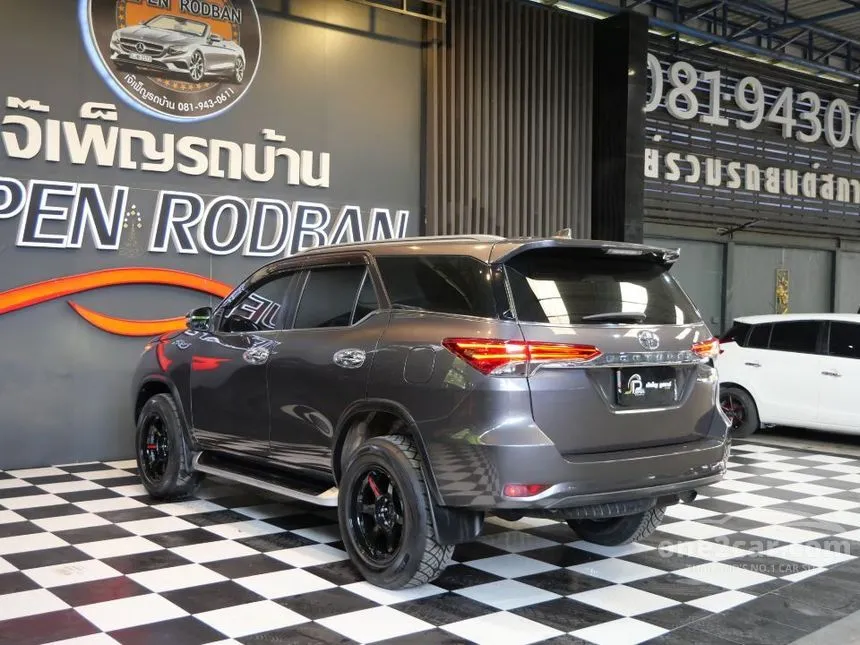 2018 Toyota FORTUNER V SUV