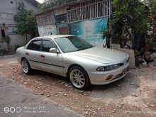 1997 Mitsubishi Galant VR