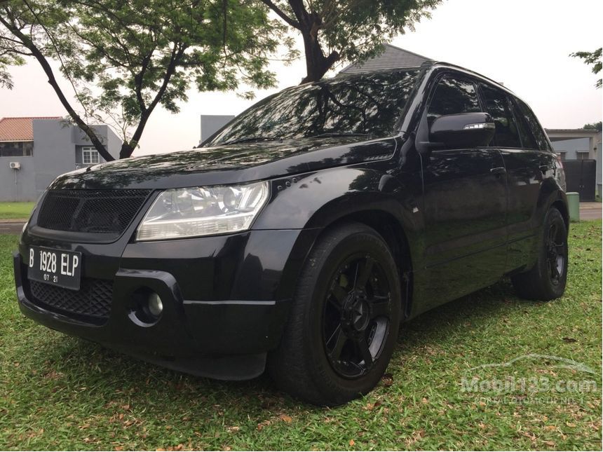 Jual Mobil  Suzuki  Grand  Vitara  2011 2 2 0 di DKI Jakarta  