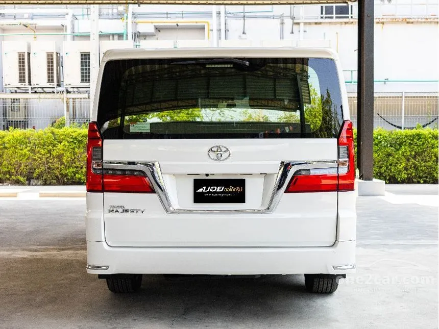 2020 Toyota Majesty Premium Van