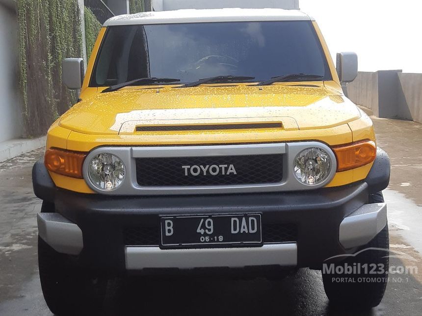 Jual Mobil Toyota FJ Cruiser 2012 GSJ15W 4.0 Di DKI Jakarta Automatic ...