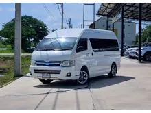 2013 Toyota HIACE 2.5 Commuter (ปี 05-19) D4D Van