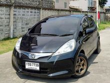 2011 Honda Jazz 1.5 (ปี 08-14) V i-VTEC Hatchback AT