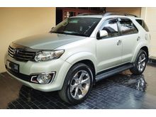 Toyota Fortuner 2.5 G SUV Istimewa Thn 2012