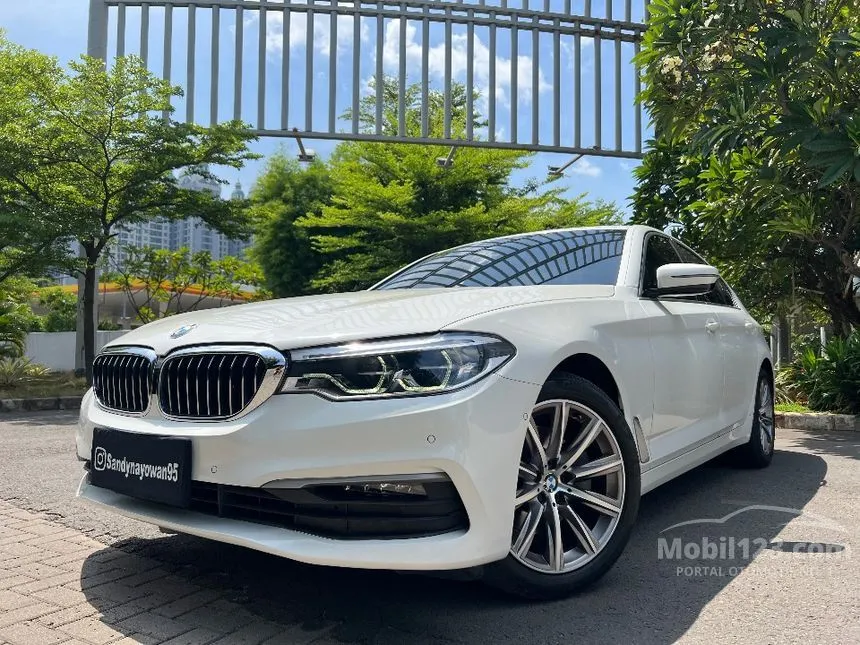 Jual Mobil BMW 520i 2020 2.0 di DKI Jakarta Automatic Sedan Putih Rp 660.000.000
