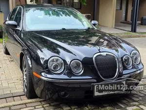 2005 Jaguar S-Type 2.5 V6 SE Sedan
