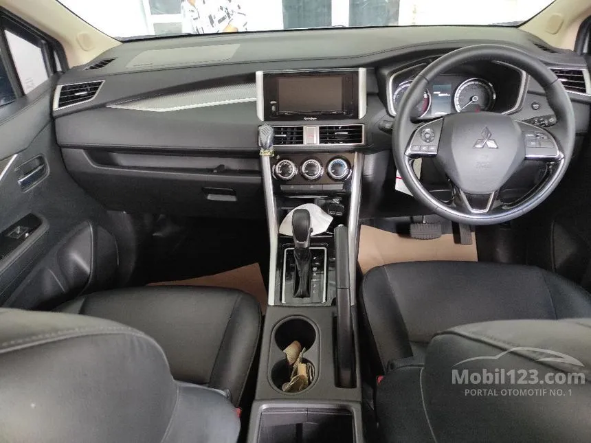 2021 Mitsubishi Xpander CROSS Black Edition Rockford Fosgate Wagon